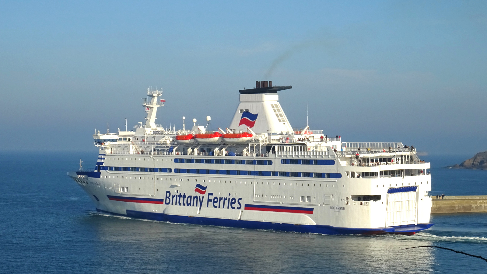 Bretagne appareillant de Saint-Malo