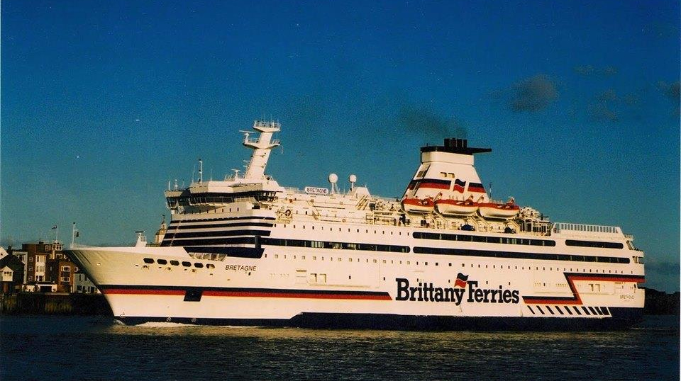 Bretagne arrivant à Cobh