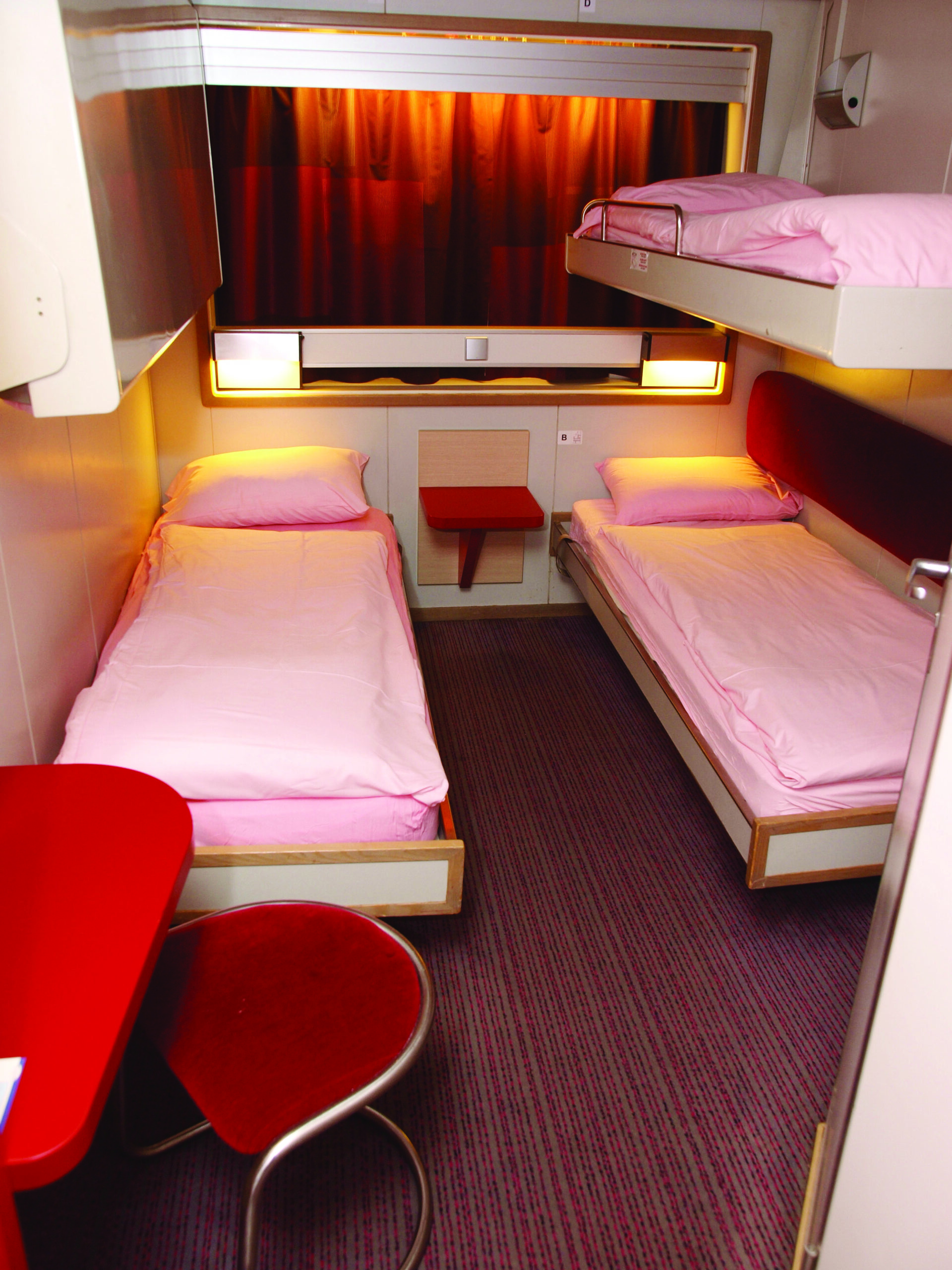 Cabine extérieur avec 4 couchettes à bord du ferry Bretagne