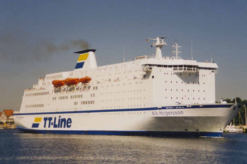 Ferry Nils Holgersson de TT-LIne