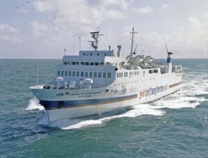 Lire la suite à propos de l’article M/V Penn-Ar-Bed (1974-1984) | Brittany Ferries
