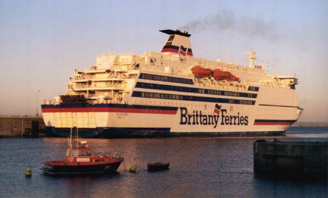 Ferry Val de Loire de Brittany Ferries à Roscoff