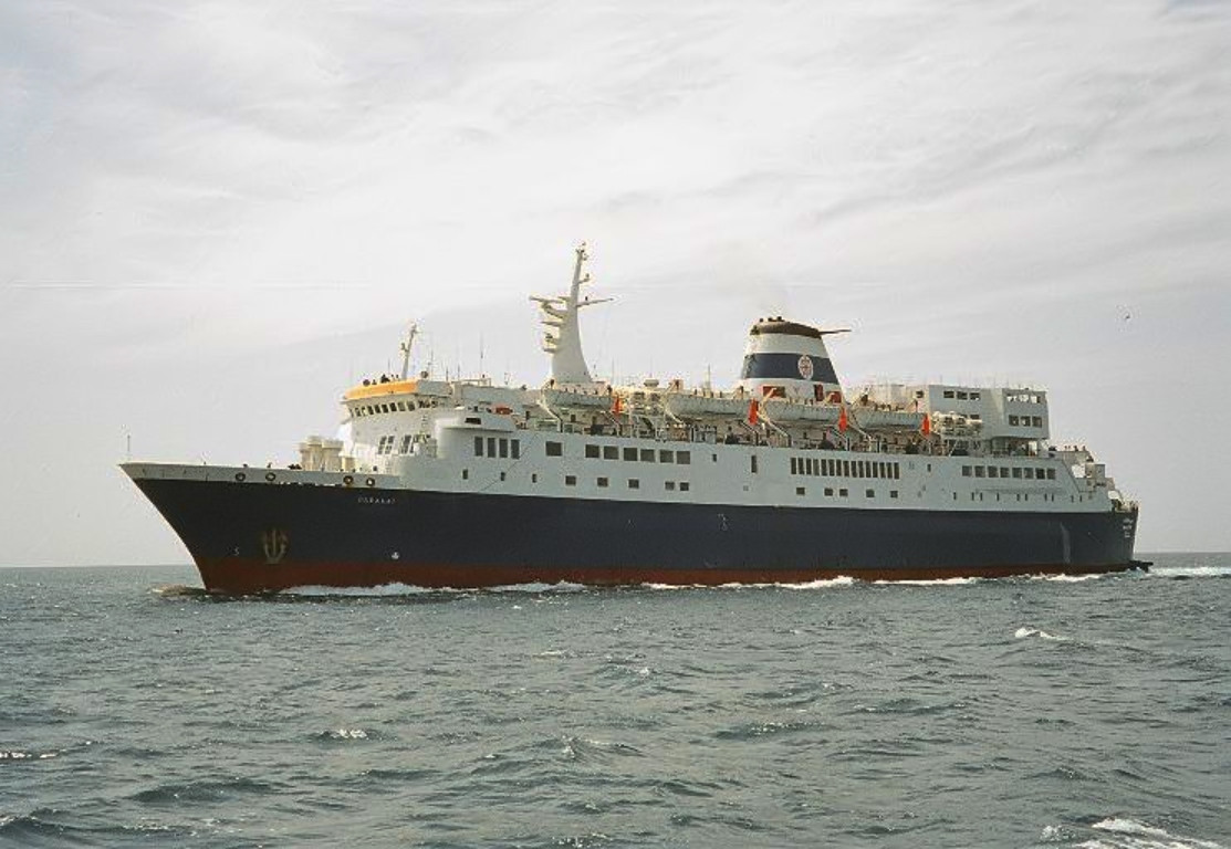 Le ferry Barakat de Baaboud Trading & Shipping est photographié en pleine mer.