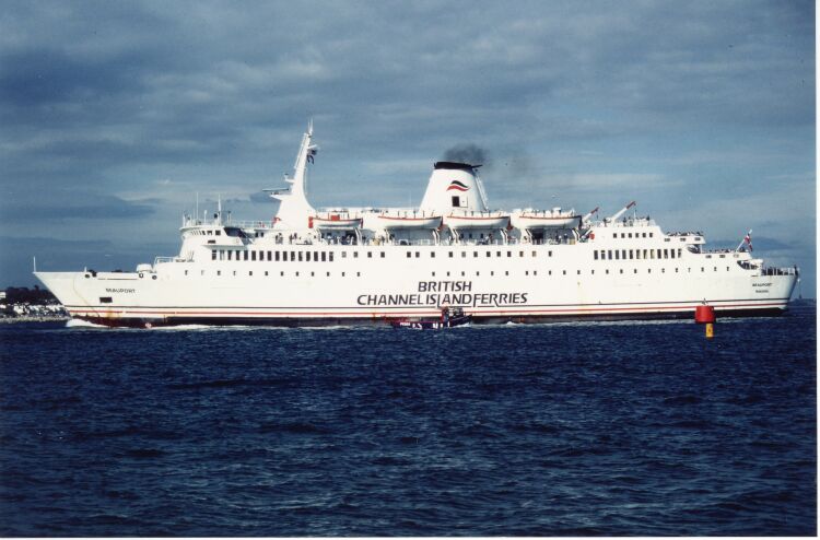 Le ferry Beauport de British Channel Islands Ferries