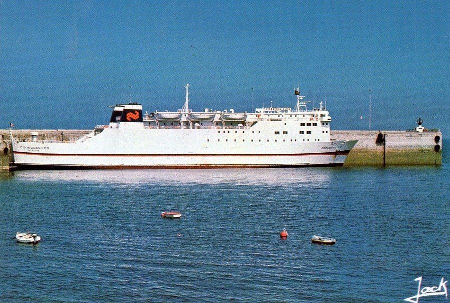 Le ferry Cornouailles de Brittany Ferries est amarré dans le port de Roscoff