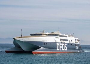Lire la suite à propos de l’article HSC Tarifa Jet (2025) | DFDS Jersey