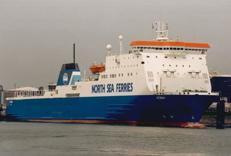 Le navire mixte Norbay, appartenant à NOrth Sea Ferries